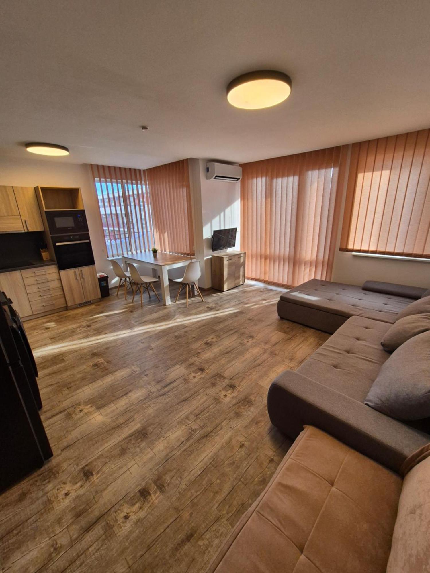 Apartman Ttt Burgas Ngoại thất bức ảnh